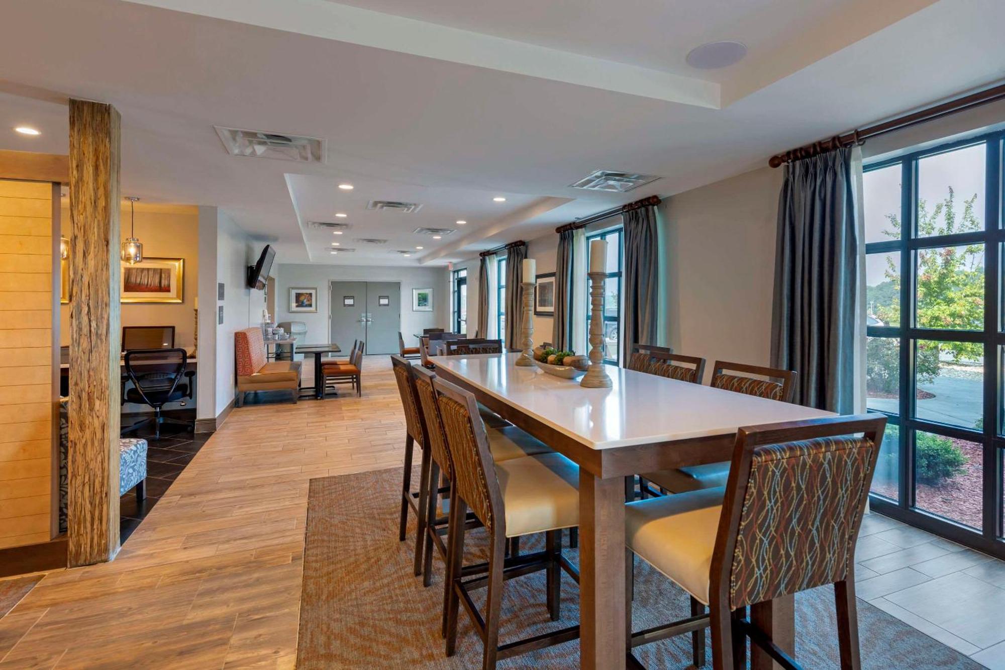 Comfort Inn&Suites East Ellijay Buitenkant foto