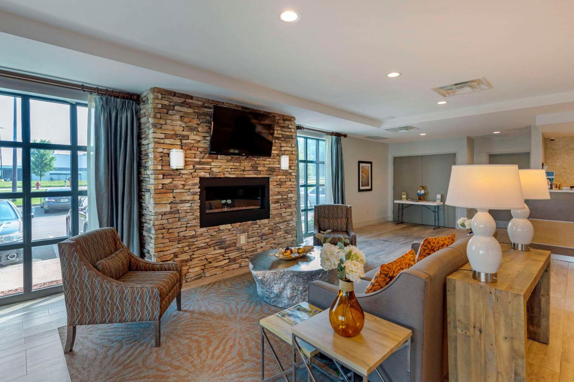 Comfort Inn&Suites East Ellijay Buitenkant foto