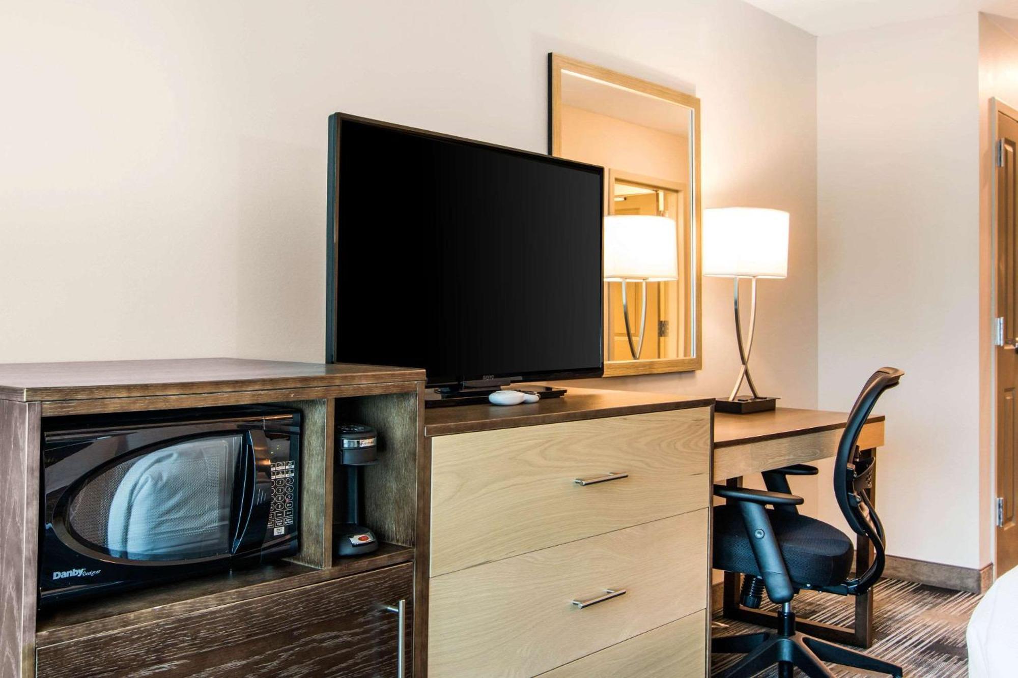 Comfort Inn&Suites East Ellijay Buitenkant foto